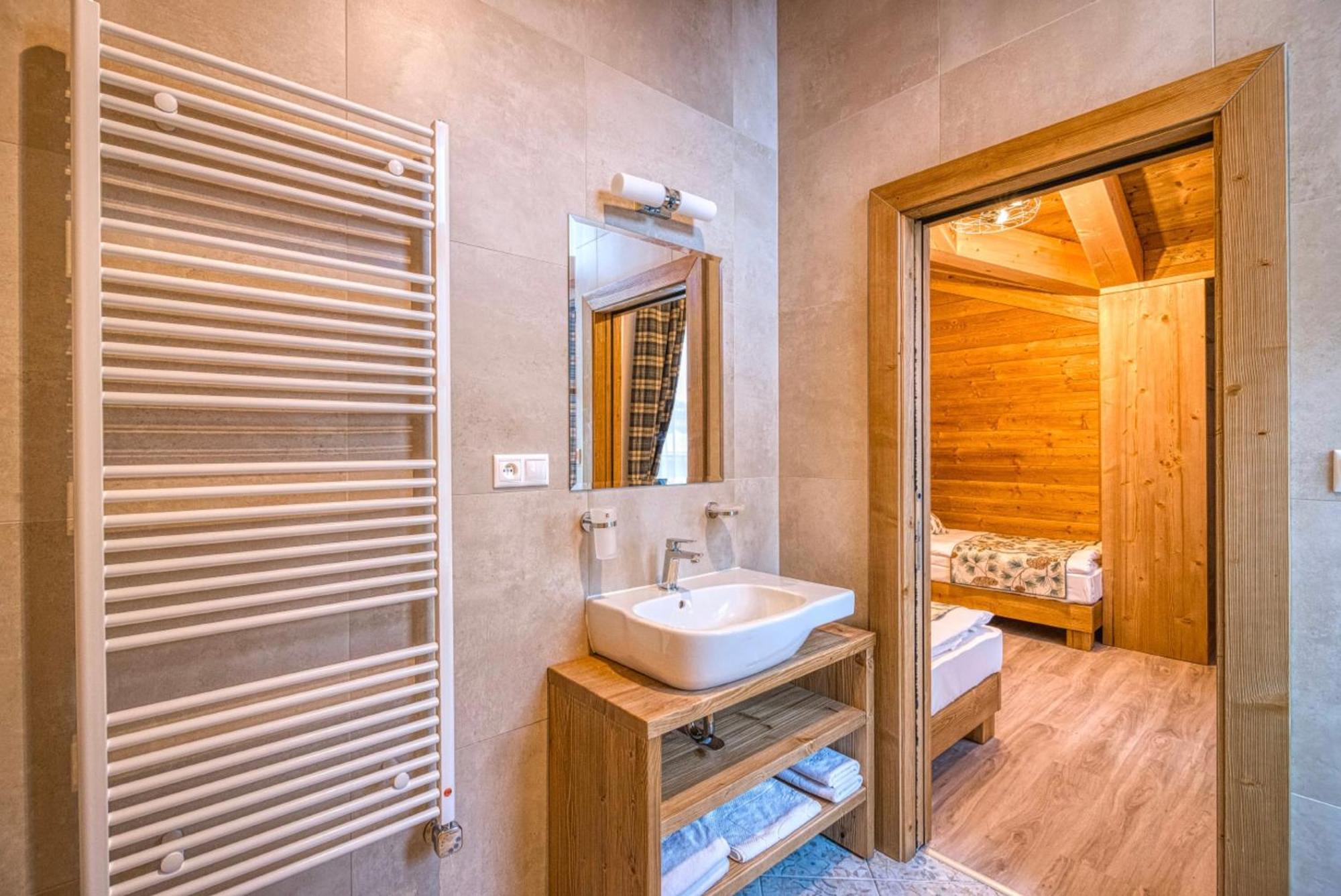 Chalet Mountain Демяновская долина Экстерьер фото
